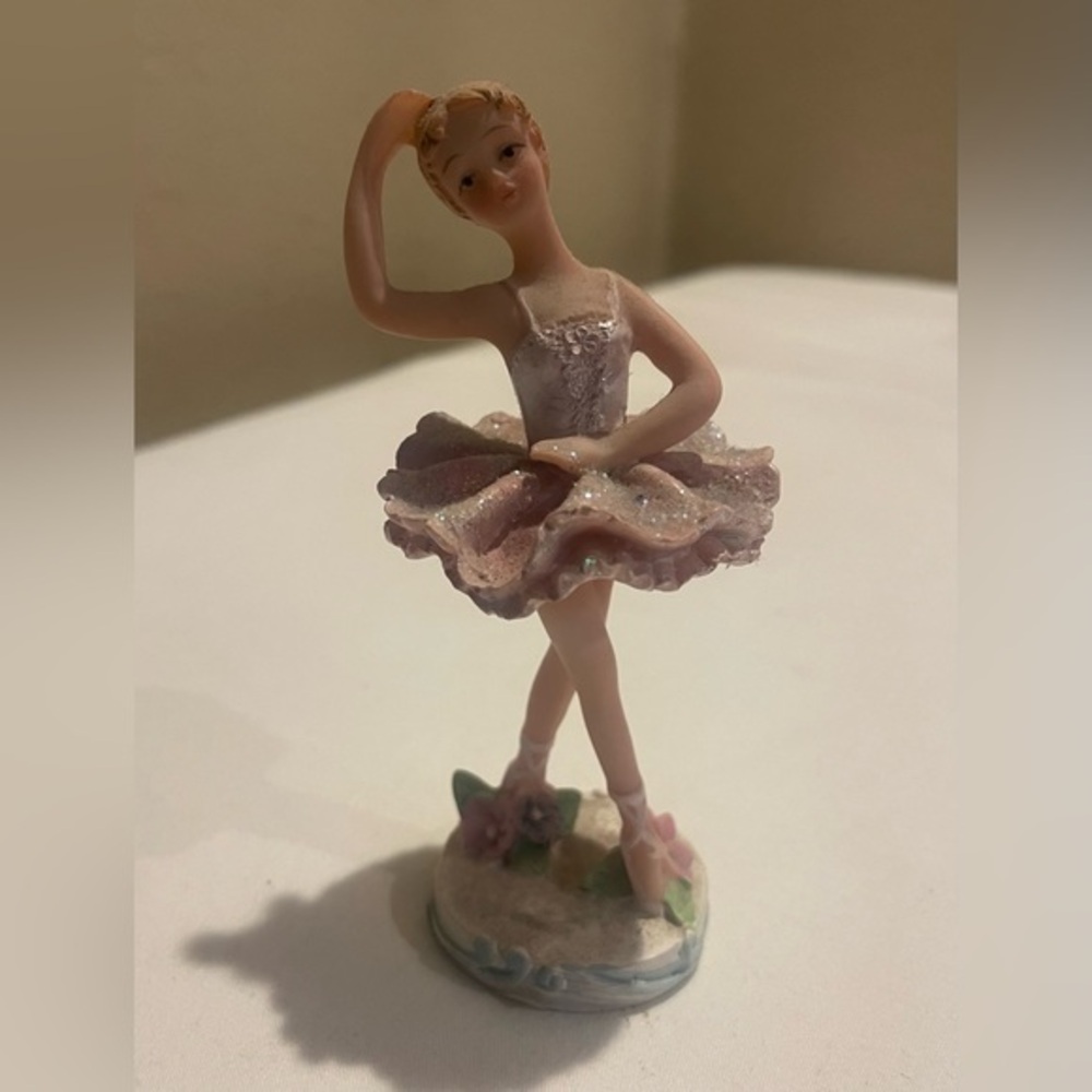 Ballerina Figurine made by Burton & Burton